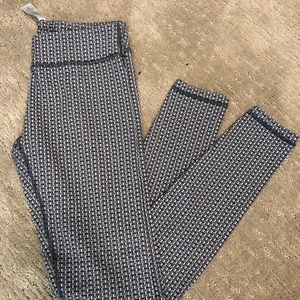 Ivivva size 14 leggings